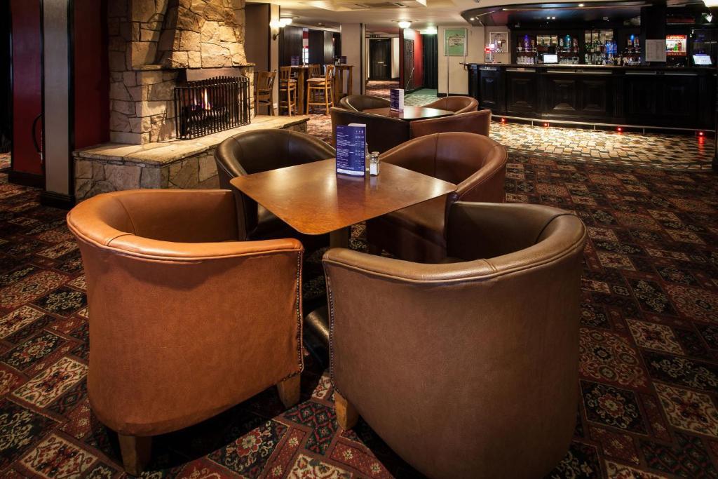 Strangford Arms Hotel Newtownards Exterior photo